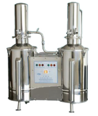 蒸馏水器